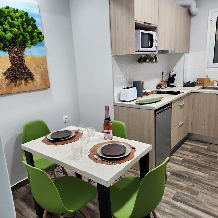 Cozy Apartment Metaxourgeio Greendom Athena Bagian luar foto