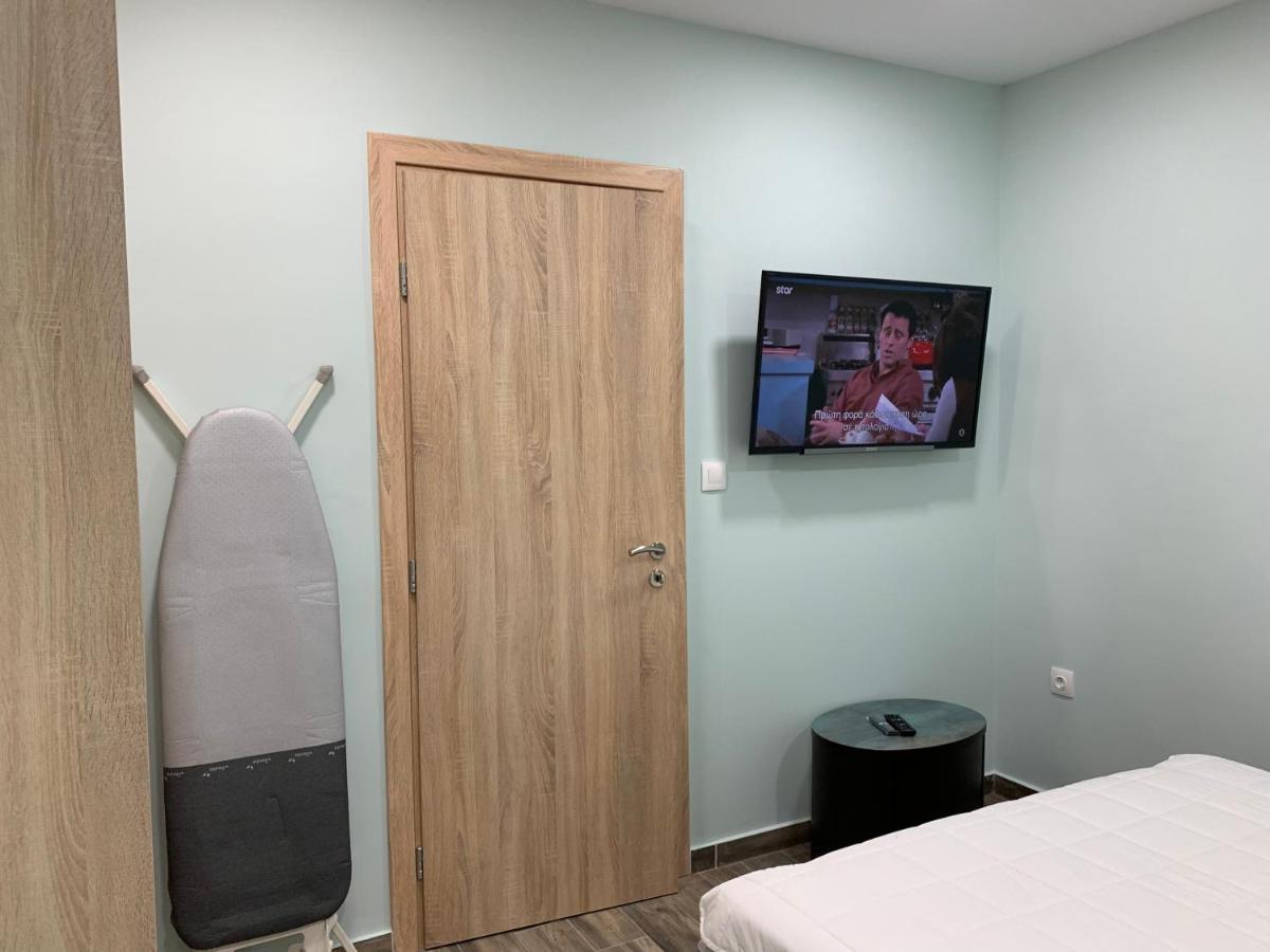 Cozy Apartment Metaxourgeio Greendom Athena Bagian luar foto