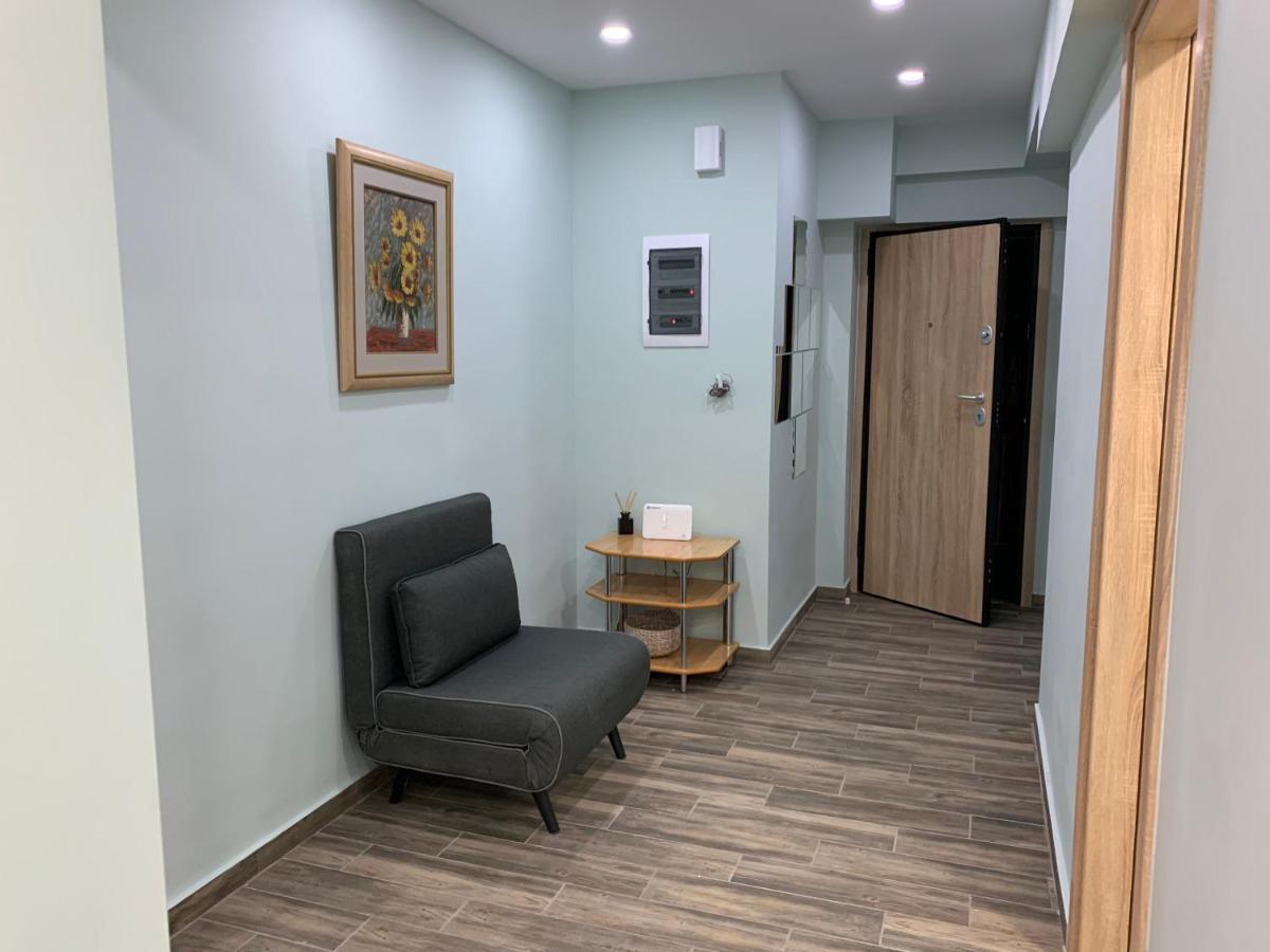 Cozy Apartment Metaxourgeio Greendom Athena Bagian luar foto