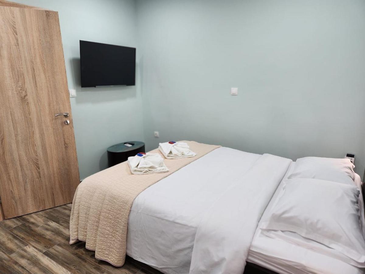 Cozy Apartment Metaxourgeio Greendom Athena Bagian luar foto